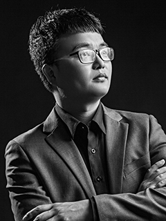 李明